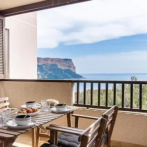 terre-marine-bel-appartement-avec-terrasse-vue-mer.fr-provencehotel.com/
